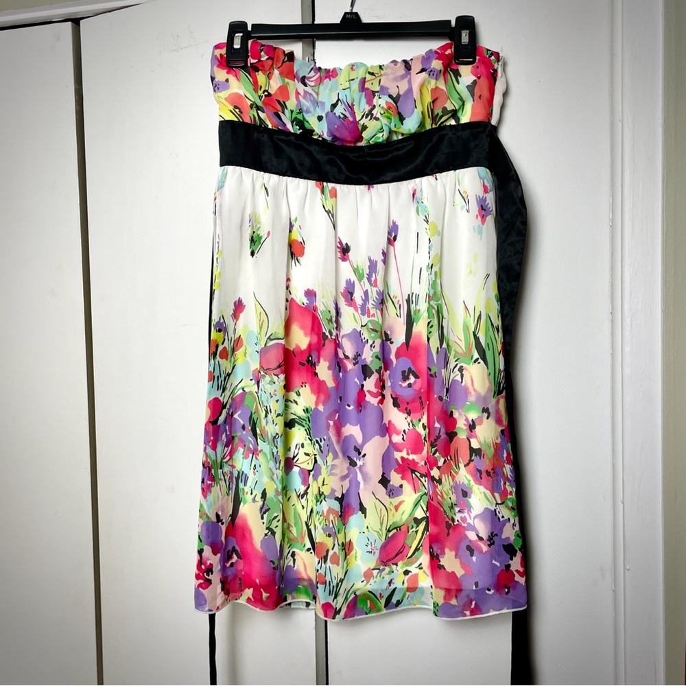 XXI | Forever 21 Multicolor Floral Strapless Mini Dress